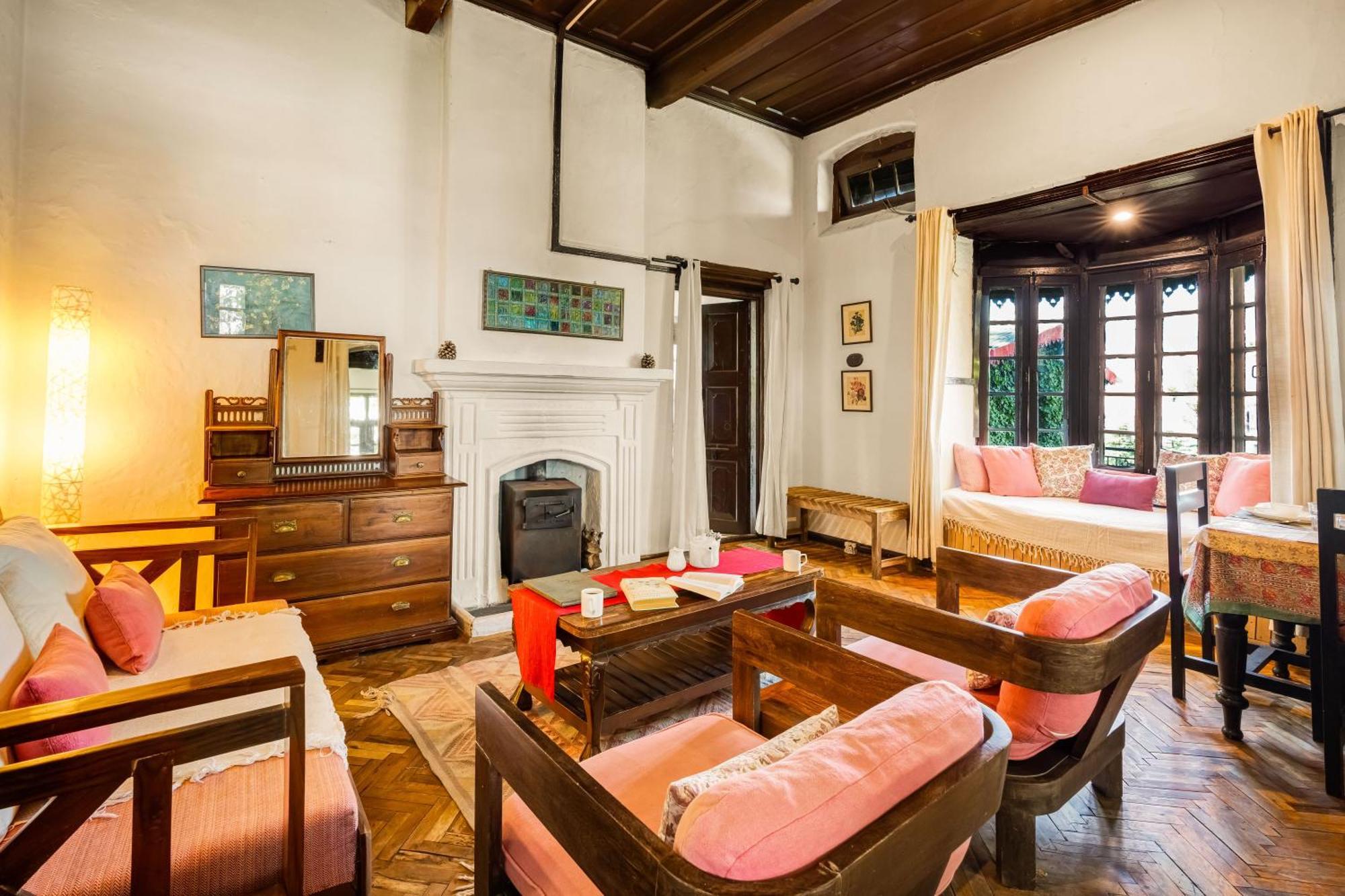 Saffronstays Kashi Villa Kasauli Eksteriør billede